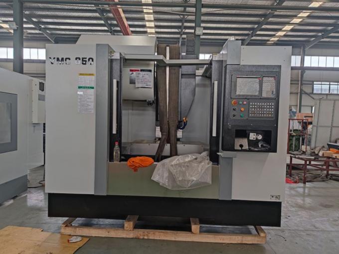 380V Cnc de Machine van het Metaalmalen met Voet vult CNC Machinecentrum op 2