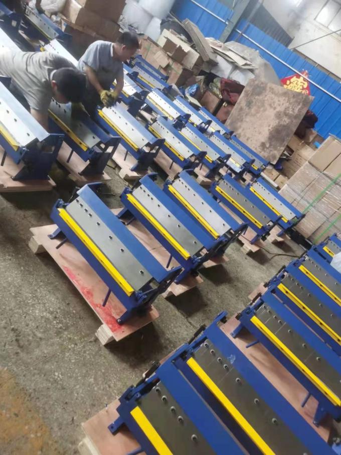 1220mm van de de Snijmachinerem van de Handscheerbeurt het Elektrische Metaal die Machine vouwen 1