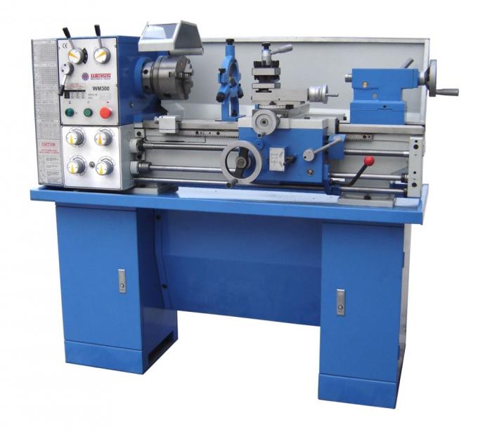 Horizontale CNC Metaaldraaibank 0
