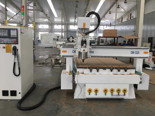 1000mm Steencnc de Certificatie van de het Handvoerwijze ISO van de Routermachine