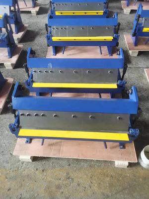 Precisie die van het de Machineijzer van de Metaalrem Buigmachine van het de Plaat de Hydraulische Metaal vouwt
