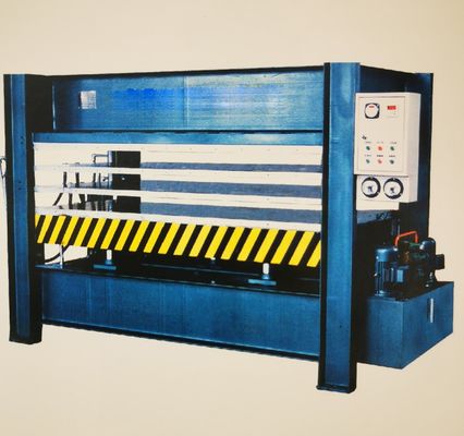 Hydraulische Koele Persmachine
