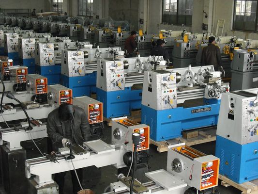 C6241 CNC van de de Muurstructuur van de Metaaldraaibank 230V de Dubbele Draaibank van de het Metaalbank