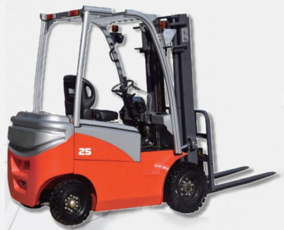 Bouwproject magazijnbouw en vervoer Elektrische vorkheftruck